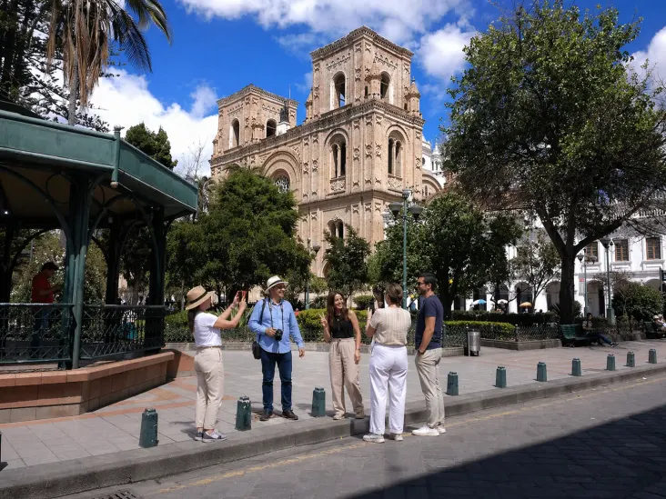Cuenca Essentials